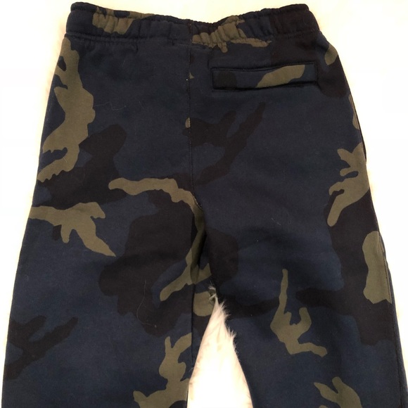 NWT 💙👶🏻NIKE JOGGERS  BOYS SIZE LARGE - Picture 5 of 8